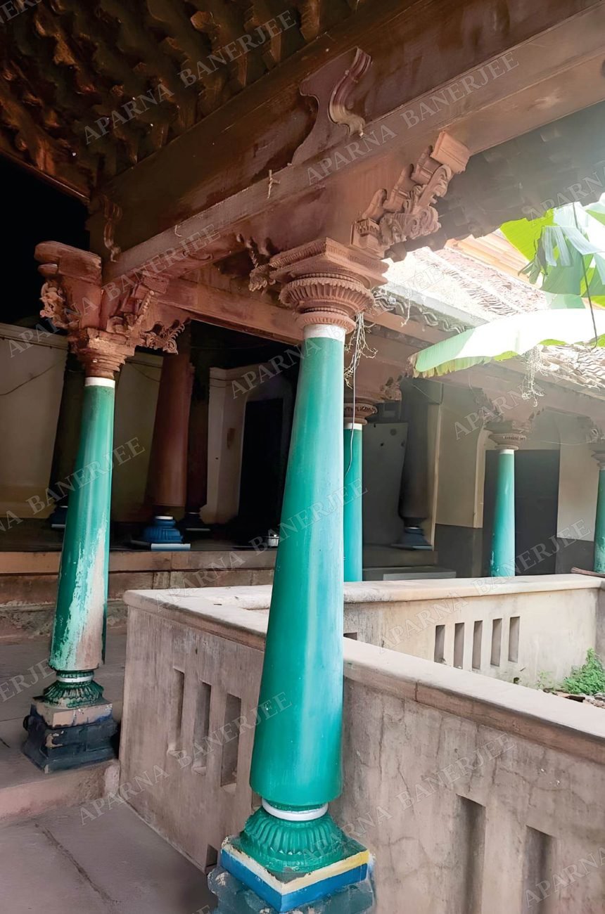 Teal Pillars